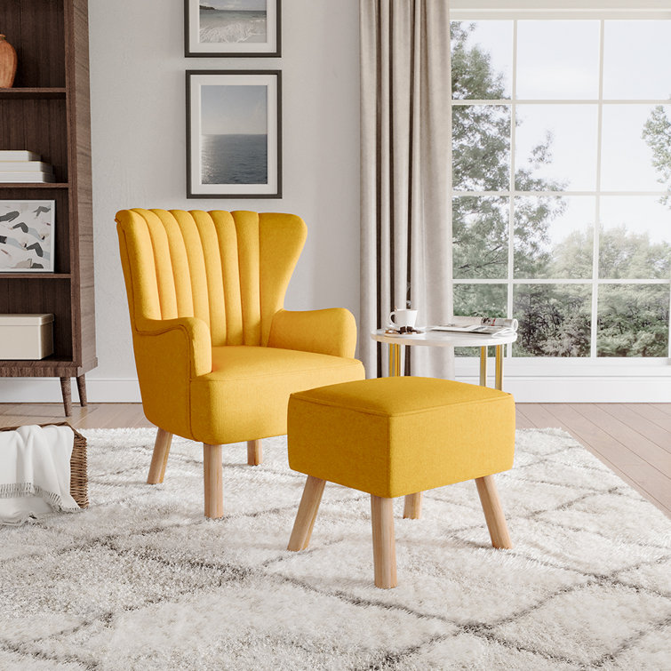 Extra wide store armchair with ottoman